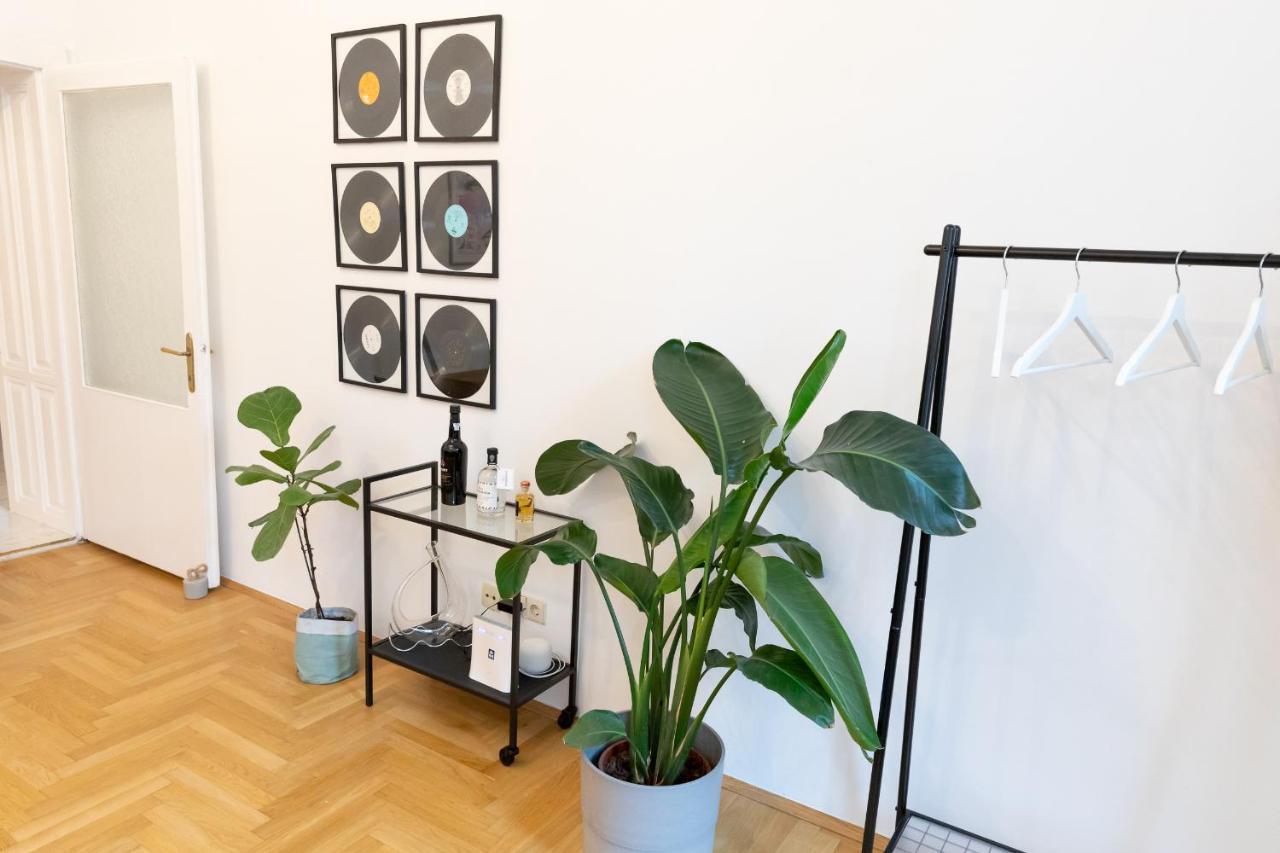 Design Apartments Near Mariahilferstrasse Vienna Luaran gambar