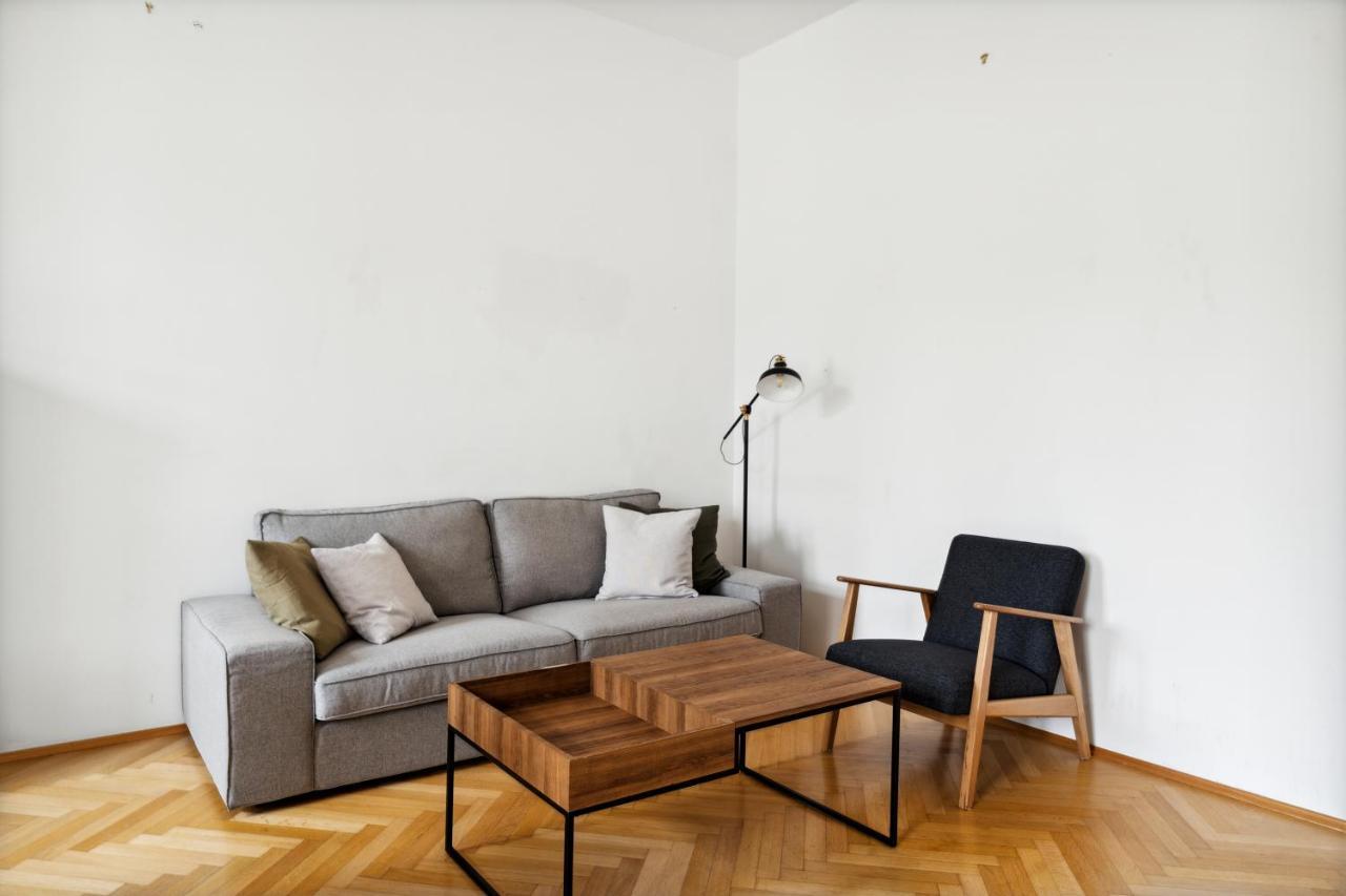 Design Apartments Near Mariahilferstrasse Vienna Luaran gambar