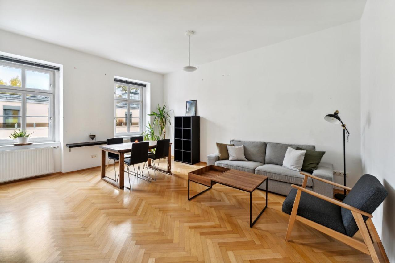 Design Apartments Near Mariahilferstrasse Vienna Luaran gambar