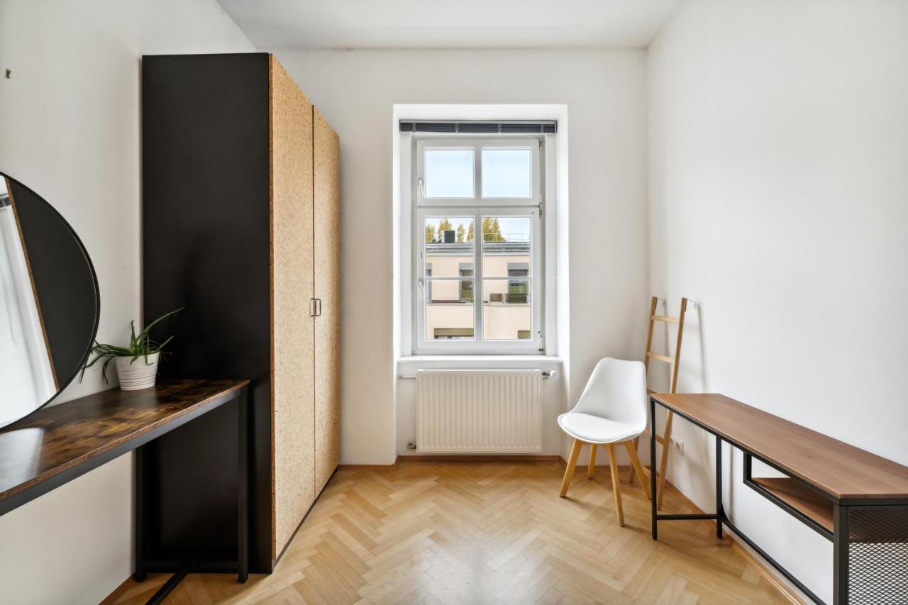 Design Apartments Near Mariahilferstrasse Vienna Luaran gambar